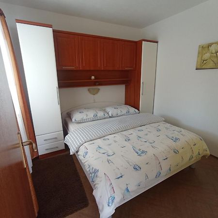Apartments Tina Пула Экстерьер фото